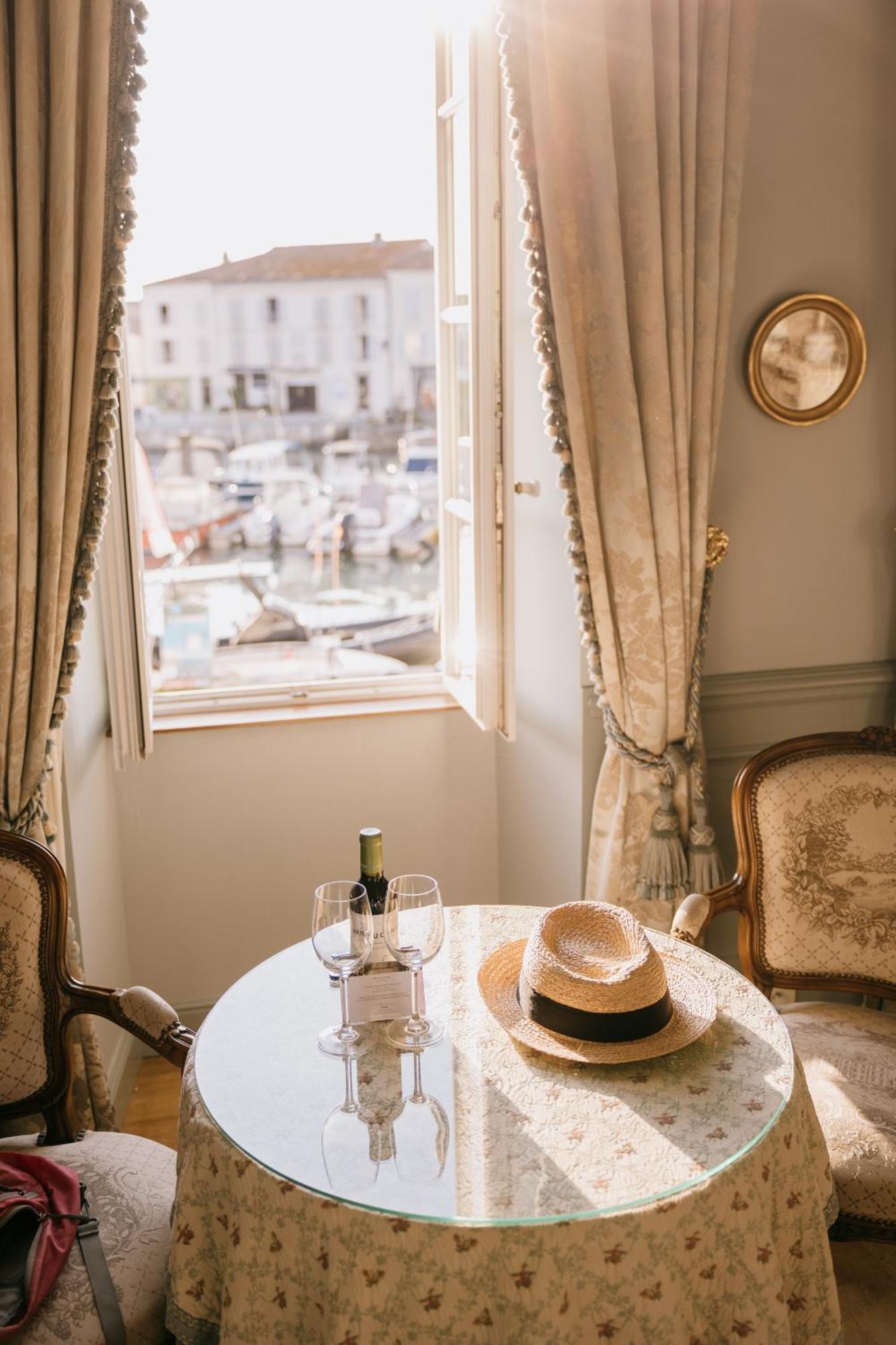 Hotel De Toiras Saint-Martin-de-Re Luaran gambar